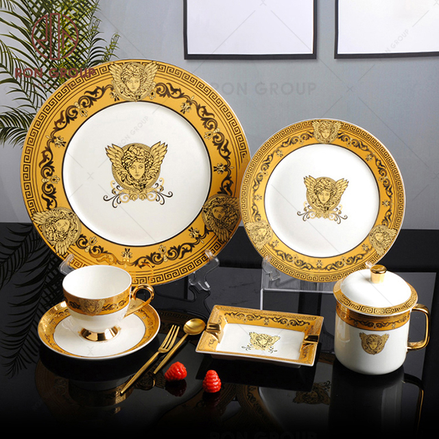 What are the main Chinese wedding tableware?