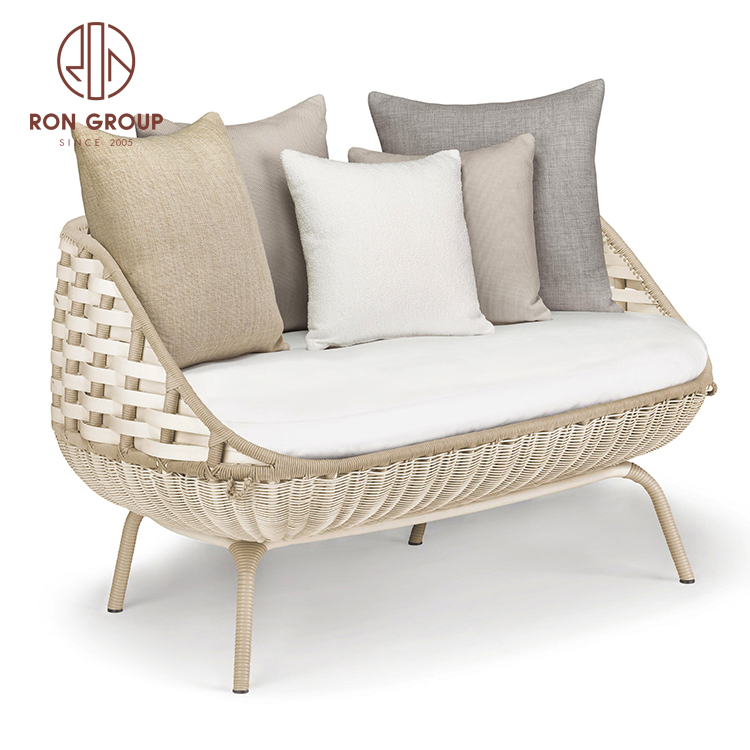Hot selling popular home balcony chair outdoor garden rattan sofa chair