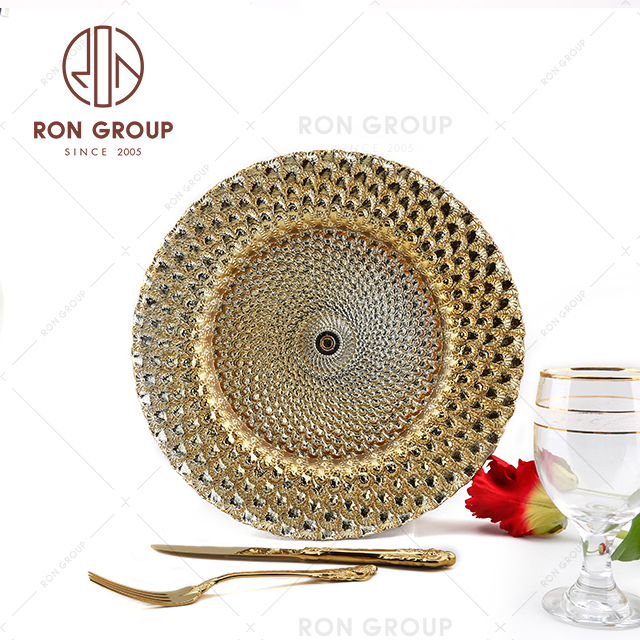 Hot selling gold silver wedding table decorative glass charger plate for hotel