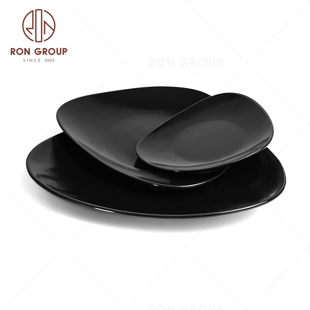 RNPCE134-Customized Matte Black Style Restaurant Hotel Bar Cafe Wedding Trigon Plate
